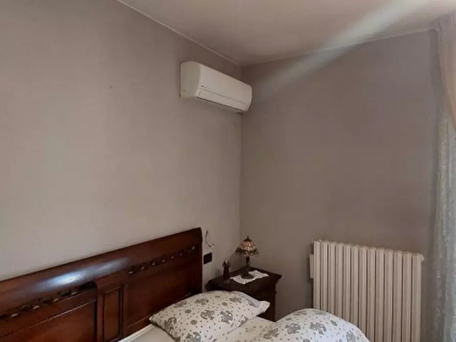 Immagine 10 di Villa in vendita  in Via Mascagni, 26, 41039 San Possidonio MO, Italia a San Possidonio