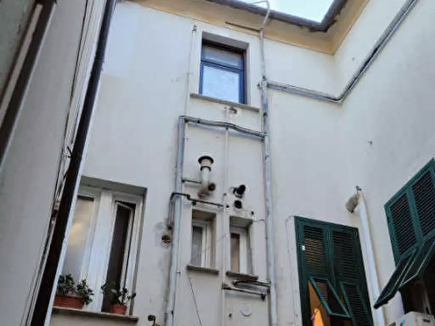 Immagine 5 di Appartamento in vendita  in Via Paolo Giacometti 10/10 - 16143 Genova (GE) a Genova