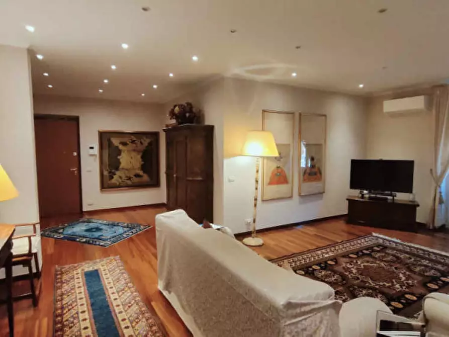 Immagine 13 di Appartamento in vendita  in Via Paolo Giacometti 10/10 - 16143 Genova (GE) a Genova