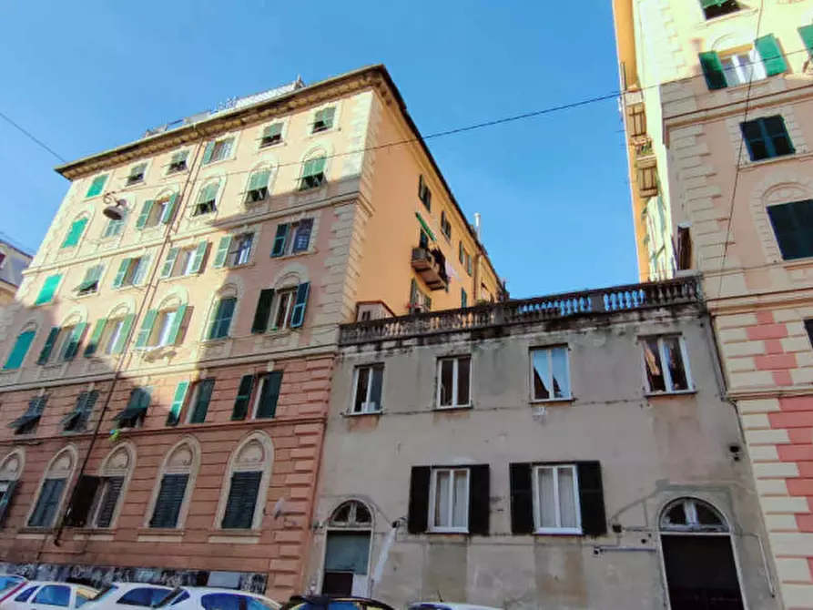 Immagine 17 di Appartamento in vendita  in Via Paolo Giacometti 10/10 - 16143 Genova (GE) a Genova