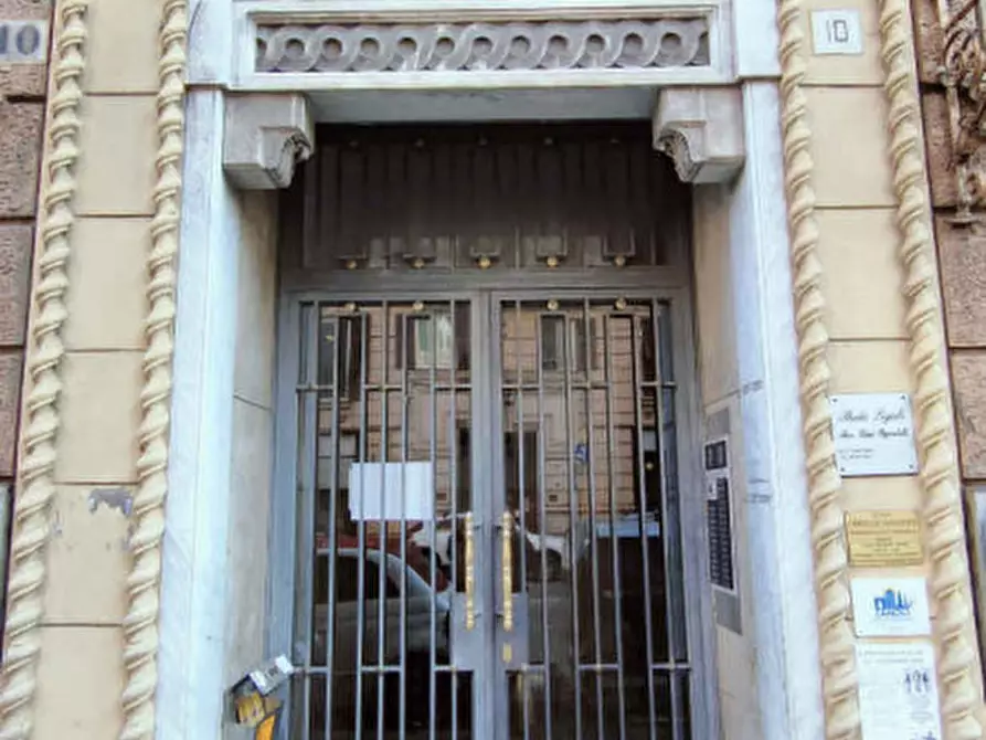 Immagine 18 di Appartamento in vendita  in Via Paolo Giacometti 10/10 - 16143 Genova (GE) a Genova