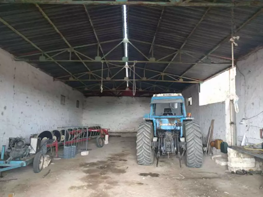 Immagine 11 di Appartamento in vendita  in Contrada Mezzana Grande - 71022 Ascoli Satriano (FG) a Ascoli Satriano