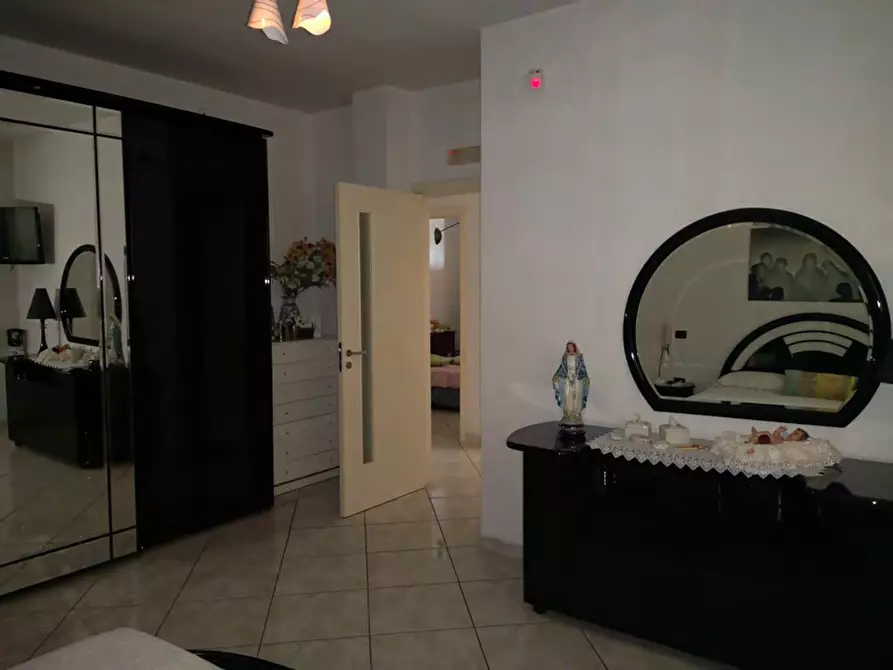 Immagine 13 di Appartamento in vendita  in Via Massimo D'Azeglio, 27 - 81030 Frignano (CE) a Lusciano