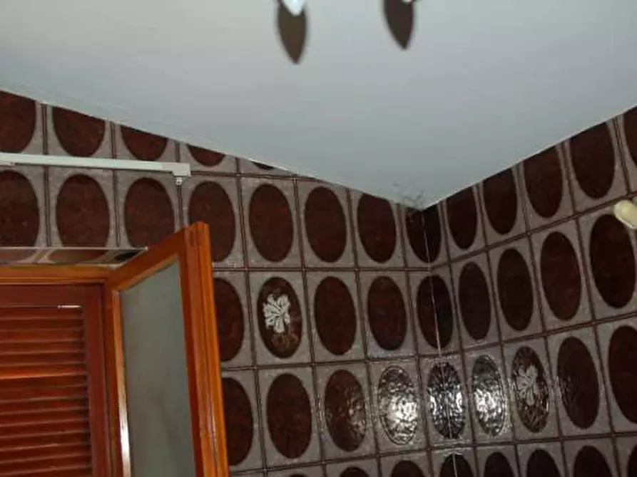 Immagine 11 di Appartamento in vendita  in Vico III - Via Musici 28 - 87010 Lungro (CS) a Lungro