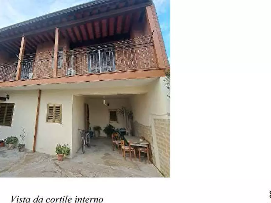 Immagine 17 di Appartamento in vendita  in Via S Caterina, 44, 81030 Casapesenna CE, Italia a Casapesenna