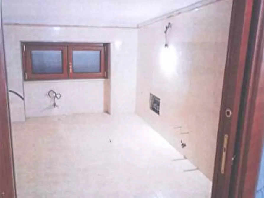 Immagine 13 di Appartamento in vendita  in Via Libertà  15-17  - 83021 Avella (AV) a Avella