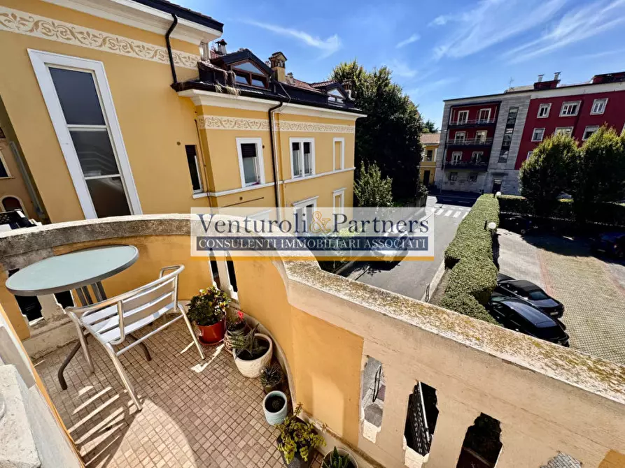 Immagine 3 di Appartamento in vendita  in Via Ugo Da Como a Brescia