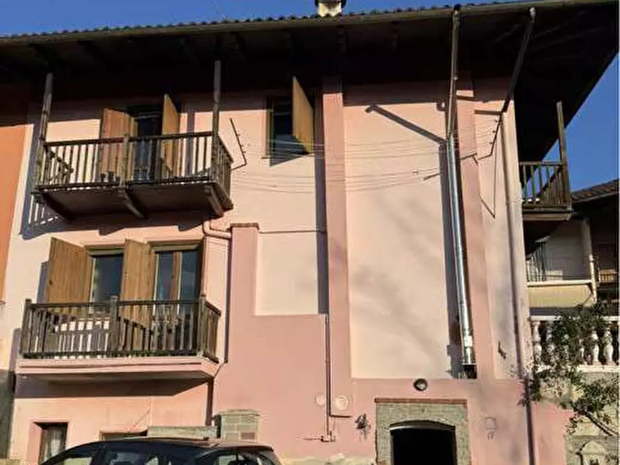 Immagine 14 di Villa in vendita  in Via Monte Santo, 17, 13836 Cossato BI, Italia a Cossato