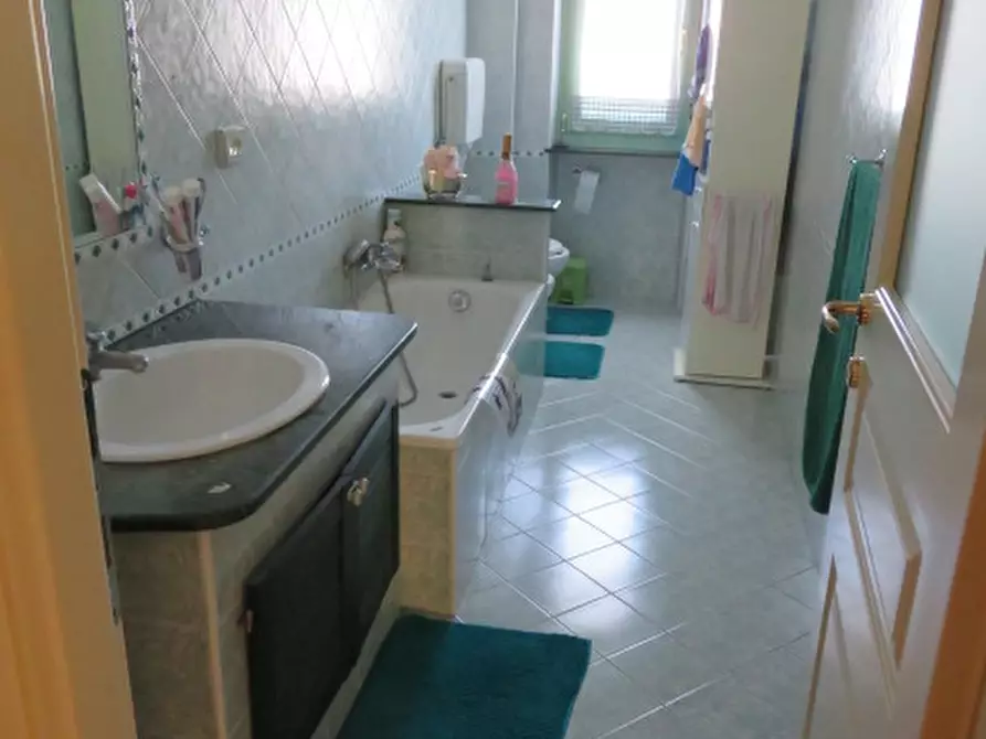 Immagine 4 di Appartamento in vendita  in VIA MICHELANGELO BUONARROTI 39 - Grugliasco (TO) a Grugliasco