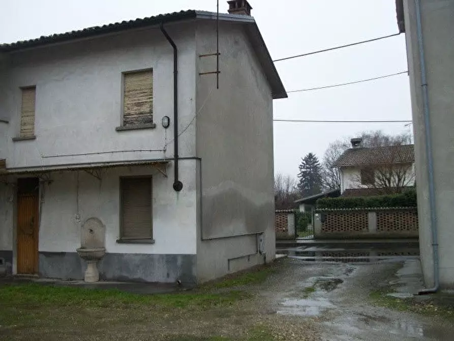 Immagine 2 di Appartamento in vendita  in Via Mauro Angeleri  - Fraz Bastida 20 - 27056 Cornale e Bastida (PV) a Cornale E Bastida