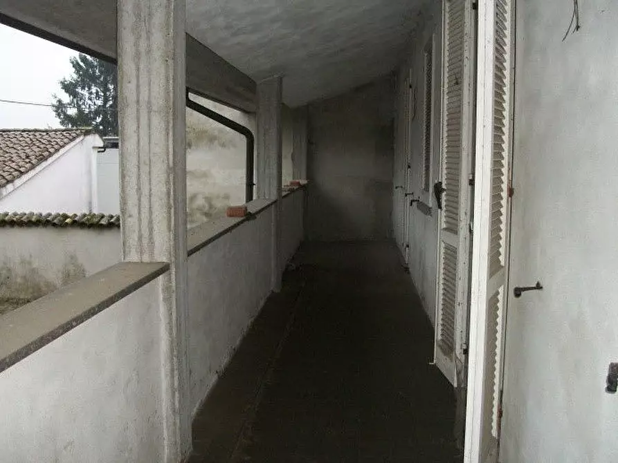 Immagine 3 di Appartamento in vendita  in Via Mauro Angeleri  - Fraz Bastida 20 - 27056 Cornale e Bastida (PV) a Cornale E Bastida