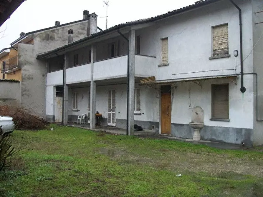 Immagine 18 di Appartamento in vendita  in Via Mauro Angeleri  - Fraz Bastida 20 - 27056 Cornale e Bastida (PV) a Cornale E Bastida