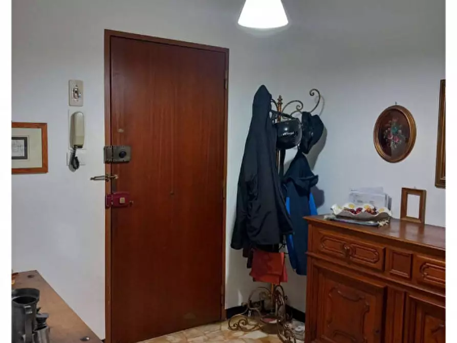 Immagine 1 di Appartamento in vendita  in Via Pecorara, 7, 16011 Arenzano GE, Italia a Arenzano