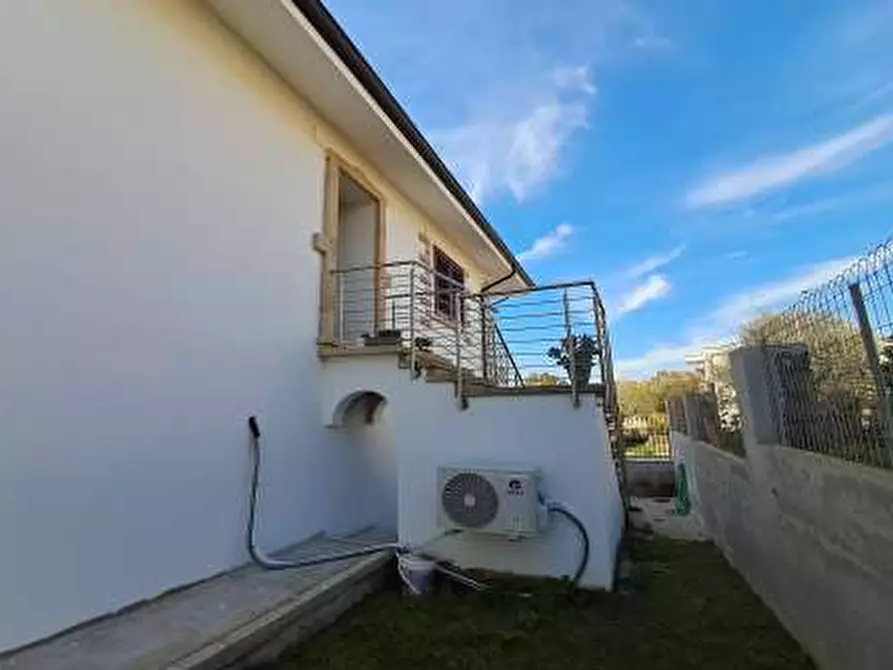 Immagine 2 di Villa in vendita  in via Milano n 13 - 08020 Orotelli (NU) a Orotelli