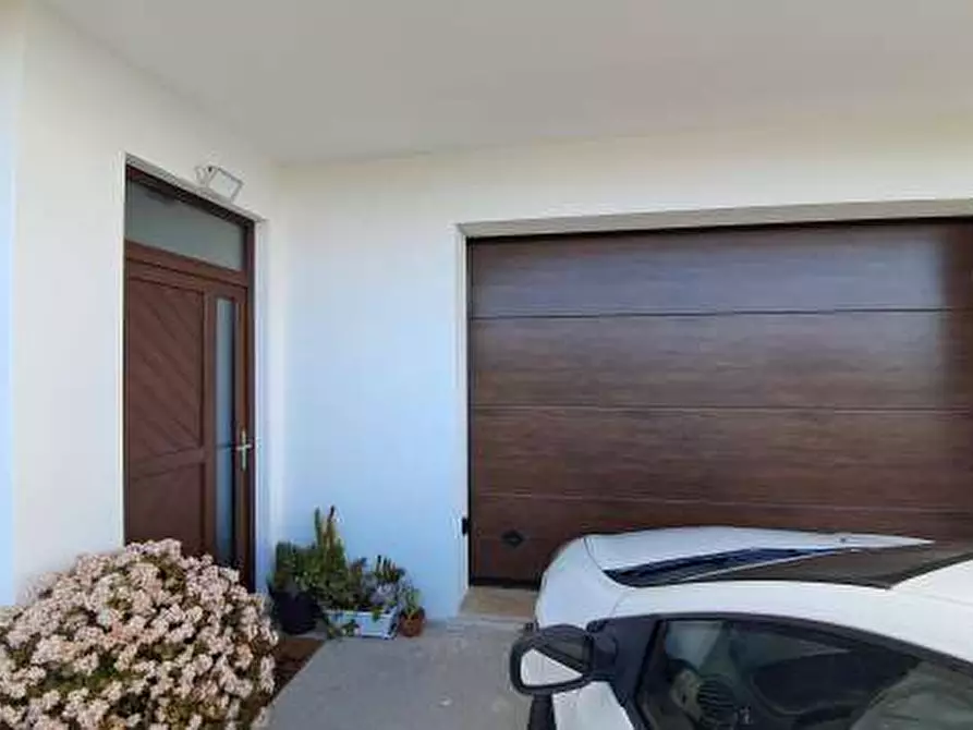 Immagine 5 di Villa in vendita  in via Milano n 13 - 08020 Orotelli (NU) a Orotelli