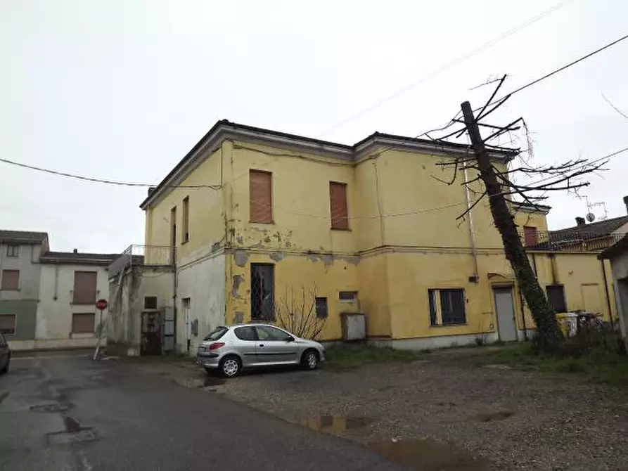 Immagine 10 di Appartamento in vendita  in Via Umberto I 217 - 27053 Lungavilla (PV) a Lungavilla