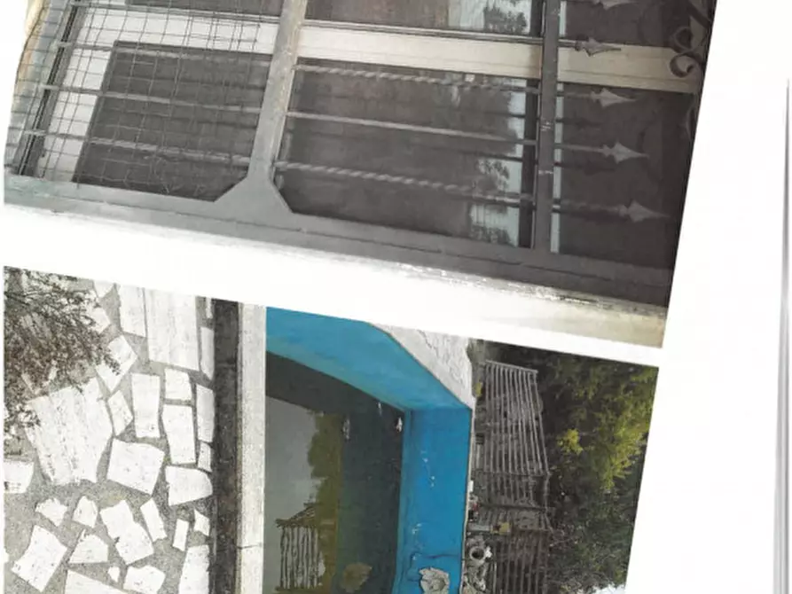 Immagine 18 di Casa indipendente in vendita  in VIA DEI lUPINI N12/14 - 00042 Anzio (RM) a Anzio