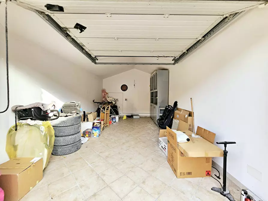 Immagine 10 di Appartamento in vendita  in VIA CESARE BATTISTI a Villa Estense