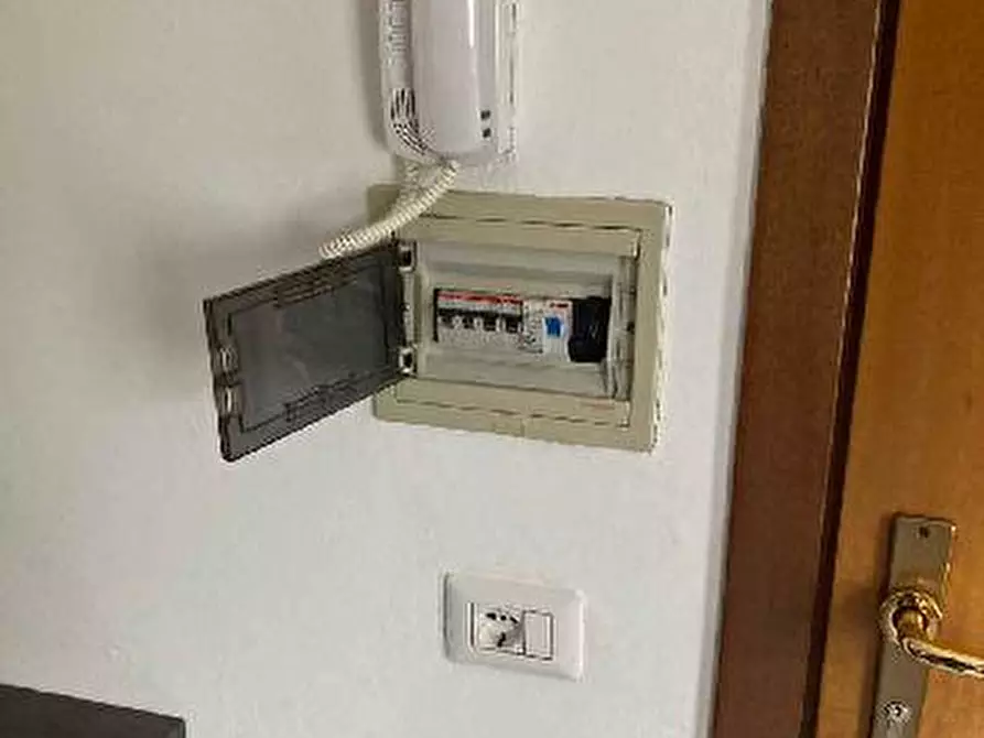 Immagine 5 di Appartamento in vendita  in Via Prato 29 - 21032 Caravate (VA) a Caravate