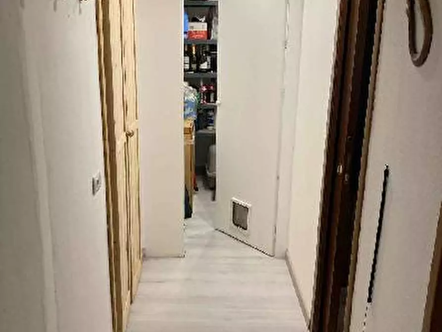 Immagine 9 di Appartamento in vendita  in Via Prato 29 - 21032 Caravate (VA) a Caravate