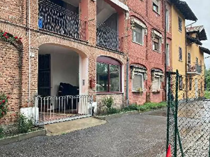 Immagine 16 di Appartamento in vendita  in Via Prato 29 - 21032 Caravate (VA) a Caravate