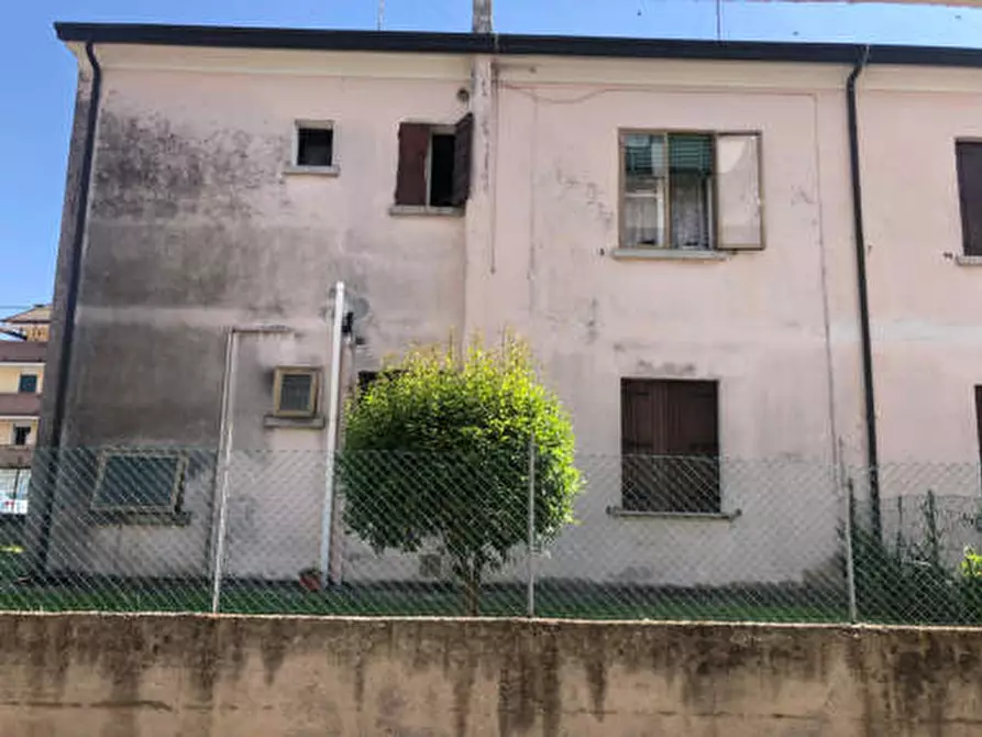 Immagine 2 di Appartamento in vendita  in Via Marconi, 28/A - 30014 Cavarzere (VE) a Cavarzere