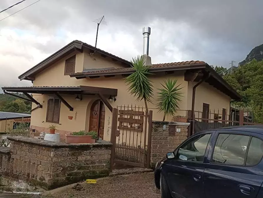 Immagine 1 di Appartamento in vendita  in via querceto n 8 Sant'Angelo a Scala (AV) a Sant'angelo A Scala