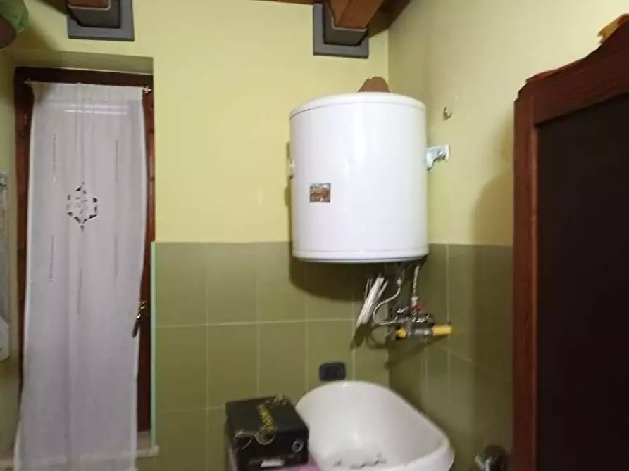 Immagine 8 di Appartamento in vendita  in via querceto n 8 Sant'Angelo a Scala (AV) a Sant'angelo A Scala