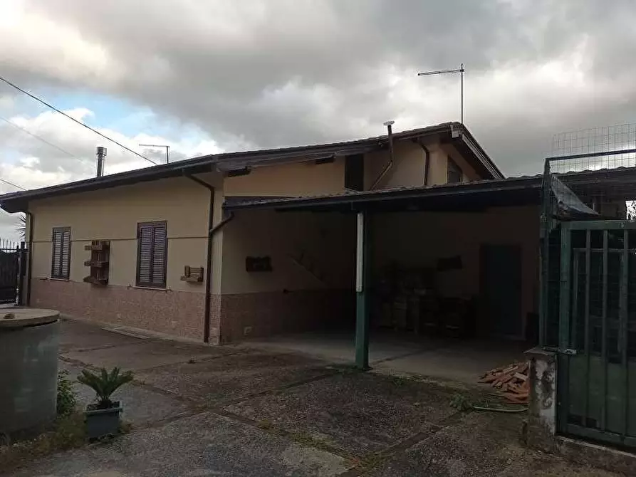 Immagine 15 di Appartamento in vendita  in via querceto n 8 Sant'Angelo a Scala (AV) a Sant'angelo A Scala