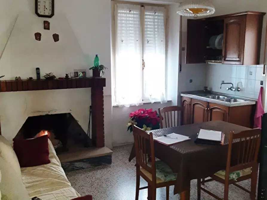 Immagine 14 di Rustico / casale in vendita  in Cda Piana Santi n 87 /A - 63061 Massignano (AP) a Massignano