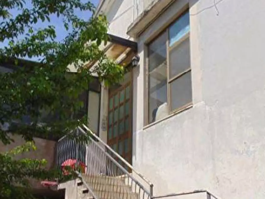 Immagine 1 di Appartamento in vendita  in contrada incoronata snc - 85025 Melfi (PZ) a Melfi