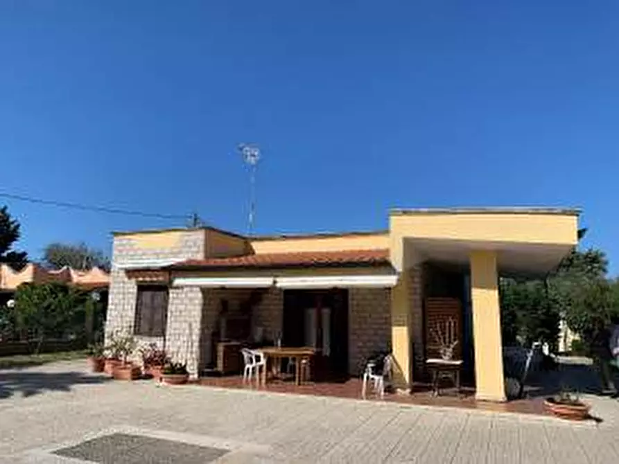 Immagine 10 di Villa in vendita  in Via San Mango  n20 - 76121 Bisceglie (BT) a Bisceglie