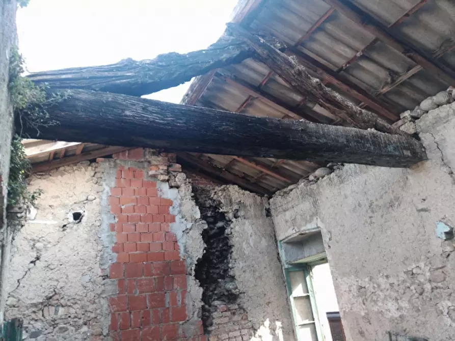 Immagine 3 di Appartamento in vendita  in Via Armando Diaz, 33, 22060 Carugo CO, Italia a Carugo