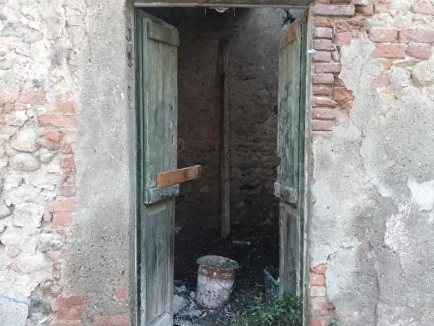 Immagine 4 di Appartamento in vendita  in Via Armando Diaz, 33, 22060 Carugo CO, Italia a Carugo