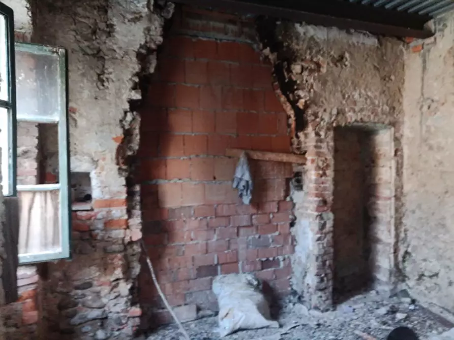 Immagine 17 di Appartamento in vendita  in Via Armando Diaz, 33, 22060 Carugo CO, Italia a Carugo