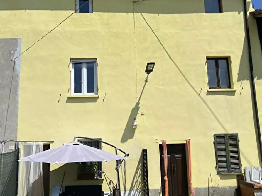 Immagine 1 di Appartamento in vendita  in Via Palazzo 102 - 27040 Mezzanino (PV) a Mezzanino