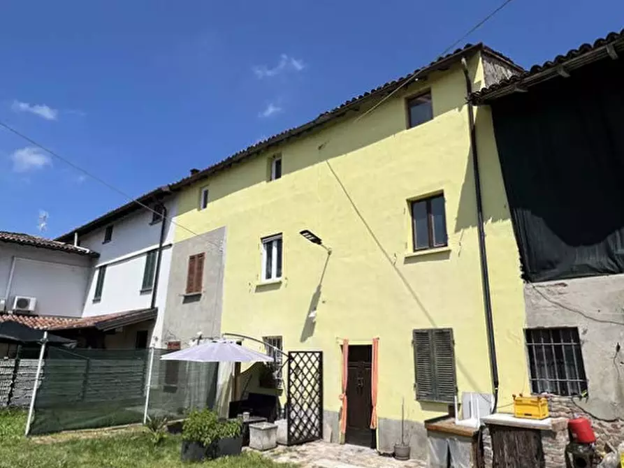 Immagine 12 di Appartamento in vendita  in Via Palazzo 102 - 27040 Mezzanino (PV) a Mezzanino
