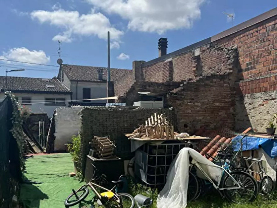 Immagine 18 di Appartamento in vendita  in Via Palazzo 102 - 27040 Mezzanino (PV) a Mezzanino