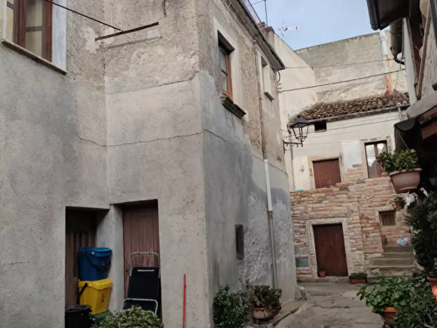 Immagine 2 di Casa indipendente in vendita  in Via G DE ROSE 15 - 87012 Castrovillari (CS) a Castrovillari