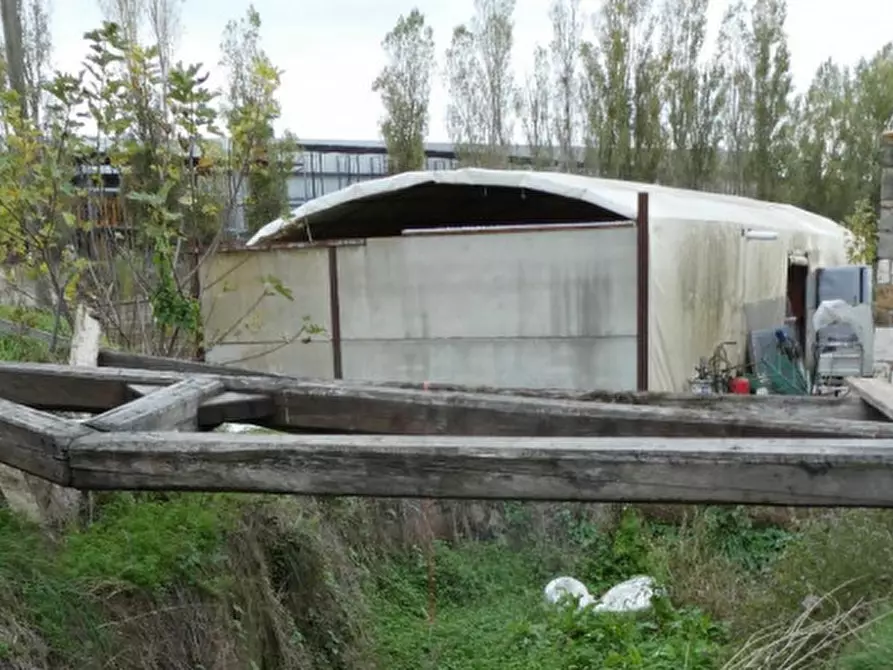 Immagine 6 di Rustico / casale in vendita  in Strada Statale Cassia - 01019 Vetralla (VT) a Vetralla