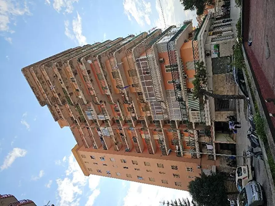 Immagine 1 di Appartamento in vendita  in via S Razzino n 6 - Mondragone (CE) a Mondragone