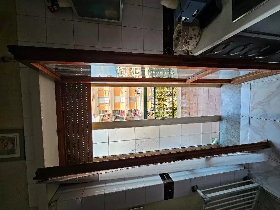 Immagine 2 di Appartamento in vendita  in via S Razzino n 6 - Mondragone (CE) a Mondragone