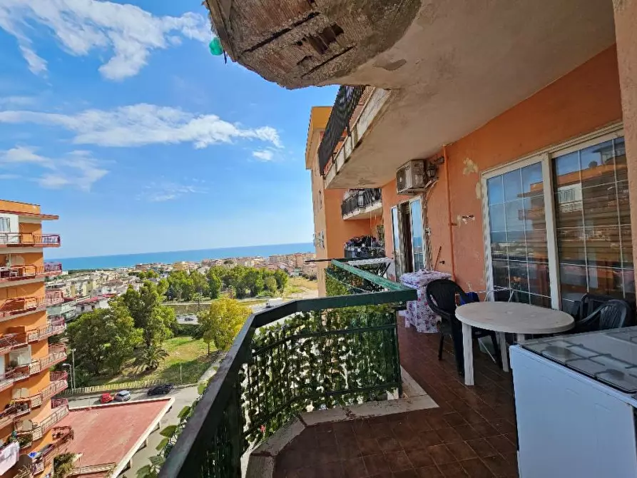 Immagine 7 di Appartamento in vendita  in via S Razzino n 6 - Mondragone (CE) a Mondragone