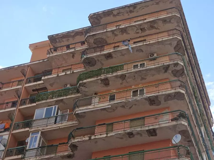 Immagine 12 di Appartamento in vendita  in via S Razzino n 6 - Mondragone (CE) a Mondragone