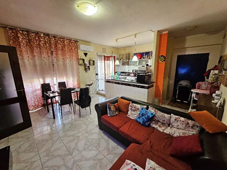 Immagine 17 di Appartamento in vendita  in via S Razzino n 6 - Mondragone (CE) a Mondragone