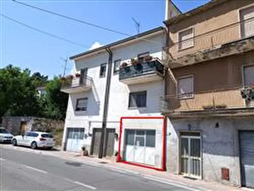 Immagine 10 di Appartamento in vendita  in Frazione LA SELVA 17 - 66010 Civitella Messer Raimondo (CH) a Civitella Messer Raimondo