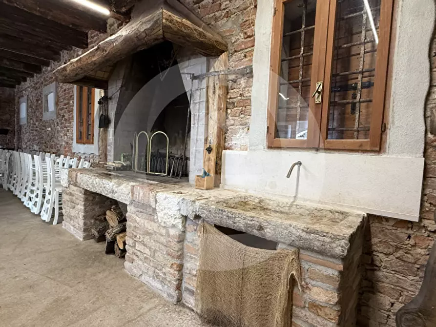 Immagine 8 di Villa in vendita  a Massanzago