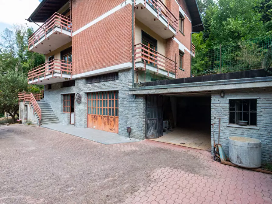 Immagine 2 di Casa indipendente in vendita  in Strada Valle Bontempo 3 a Castiglione Torinese
