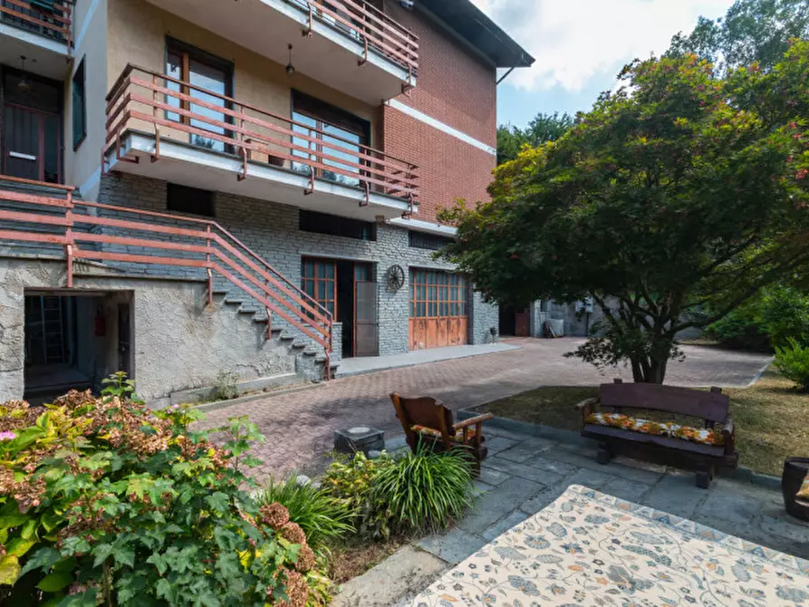 Immagine 4 di Casa indipendente in vendita  in Strada Valle Bontempo 3 a Castiglione Torinese