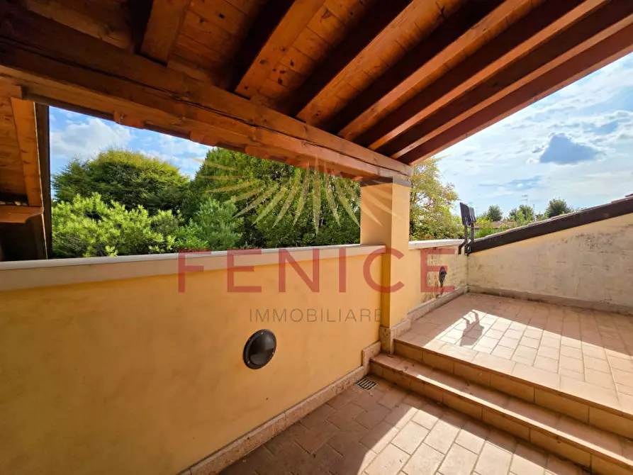 Immagine 27 di Villa in vendita  in Via Monte Rosa a Montebelluna